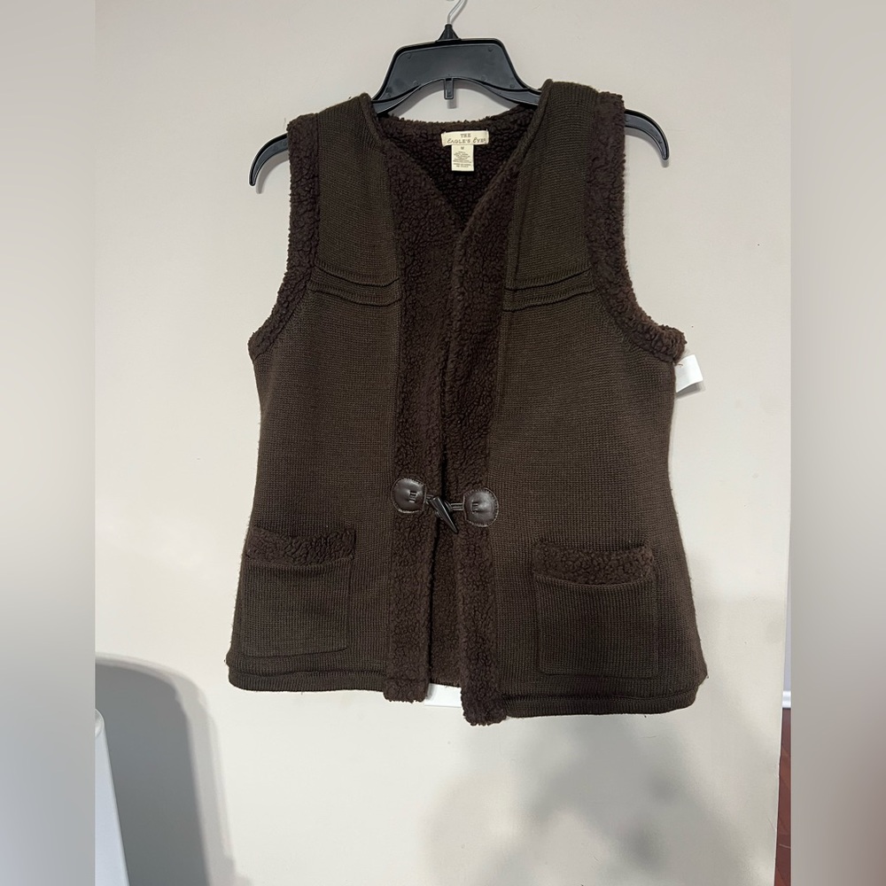 Women Dark Brown Vest with Toggle Closure